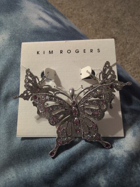 Kim Rogers Jewelry - KIM ROGERS Silver-Tone Filigree Butterfly Brooch, Pendant & Earrings Set Pink